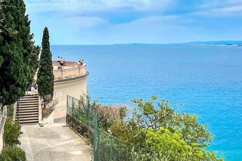 Parfum, Princes & Panoramas : Èze, Monaco & Fragonard de Nice