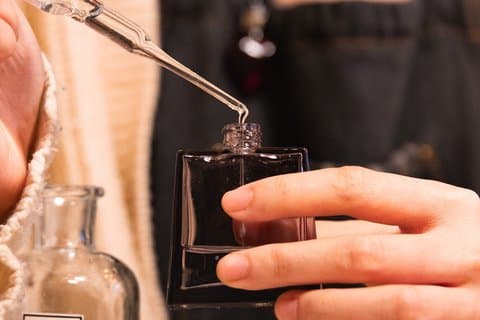 Creëer een aangepaste geur bij Chicago's Original Perfumery