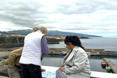 海から火山、ラボ・デ・ペイセ、グルタ・ド・カルバオツアー
