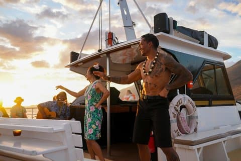 Maui Sunset Dinner Cruise - Un'esperienza hawaiana di Hula