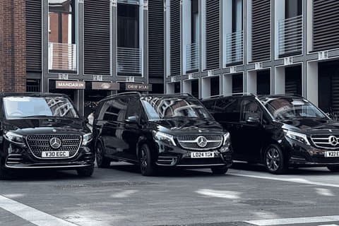 Londres a Stonhenge com Chauffeur Privado e Carro de Luxo