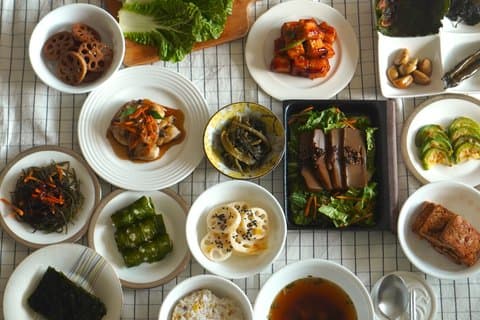 Seoul : シェフ主導のビーガン韓国語家庭料理＆ヘルシーダイニング