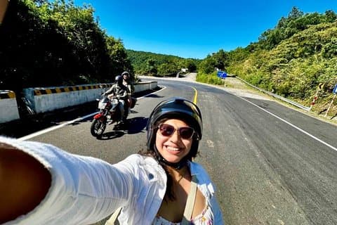 ダナン/ホイアン/フエからハイバン峠経由で簡単なライダーバイクツアー