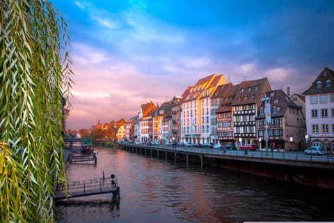 Excursão a Baden Baden, Black Forest e Estrasburgo a partir de Frankfurt