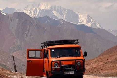 13 - Day Pamir Adventure : Douchanbé à Och dans un van soviétique UAZ