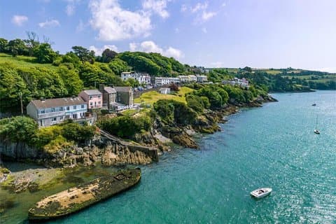 West Corks Coastal Gems Private Day Trip from Cork