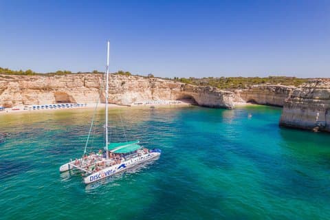 Portimao: Benagil Caves & Coastline Cruise
