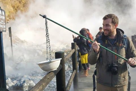 Oita: Kuju Waterfall and Private Geotharmal Tour