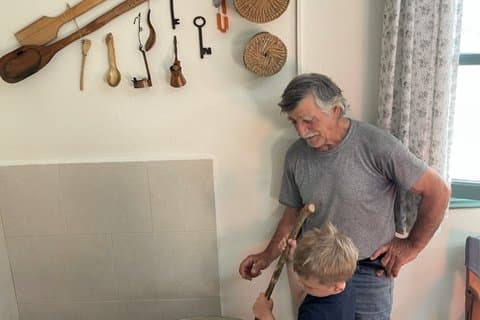 Familie ervaring met kaasmaken, aardewerk, imkers - Naxos