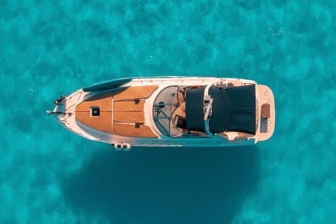 2 Stunden privates Yachtabenteuer in Cancún