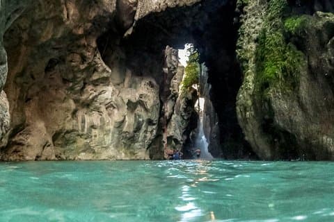 Excursion privée d'une journée à Kourtaliotiko, Preveli Beach et Spili