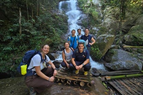 Dschungel Trek und Bambus Kochen in Chiang Rai