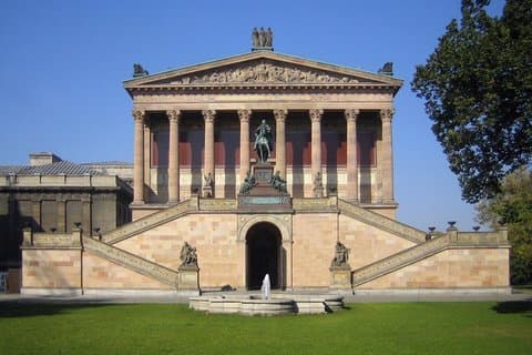 Explore Berlin Shore Excursion: Top Attractions Private Tour from Warnemuende