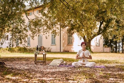 Degustazione di Yoga e Olio di Oliva in Toscana