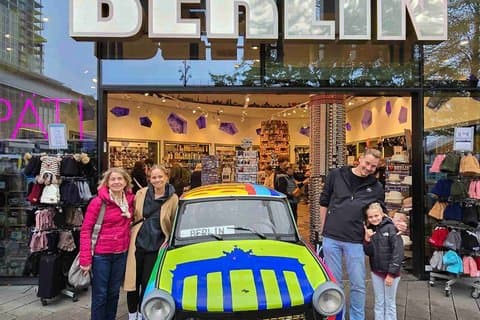 Familienfreundliche Stadtführung für Kinder durch Berlin