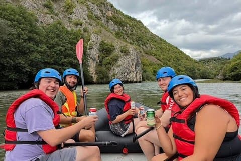Privé tour: Raften, off-road avontuur en ontspannen in Peshkopia