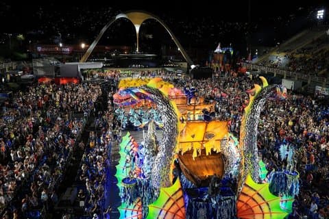 Rio Carnival Premium siddepladser med mad og drikke 2027