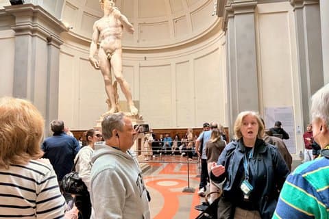 Entrée chronométrée Offices & Accademia : Visite à pied en duomo en petit groupe