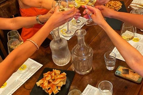 Manarola: Private Wine Tasting Experience Vineyards Tour and View