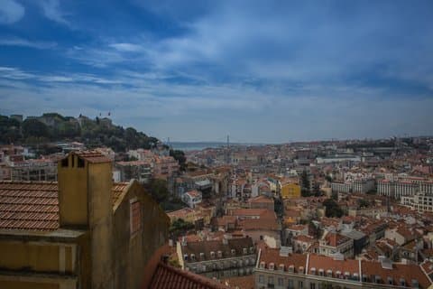 Tour privado de un día por los lugares emblemáticos de Lisboa