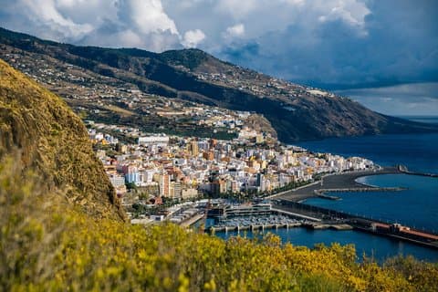 Full-Day Private Shore Tour of La Palma