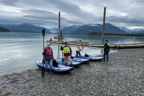 Juneau Kayak, Glacier Viewing and Hiking Tour