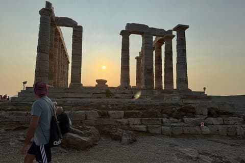 Tour privato del Tempio di Poseidone al tramonto da Atene