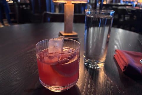 Sip Happens: Chicago Loop Prohibition Tour