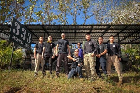 Professionelle Feuerwaffen Erfahrung 333 Schießstand in Chiang Mai