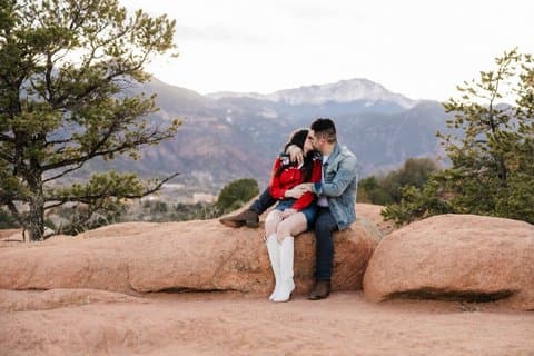 Private Vacation Photoshoot with Photographer in Sedona