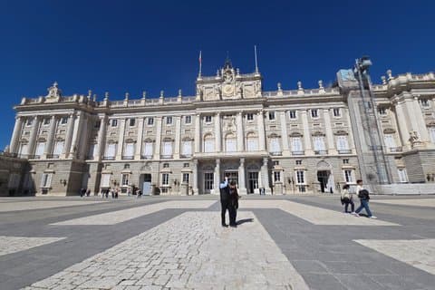 Rondleiding door het Koninklijk Paleis van Madrid