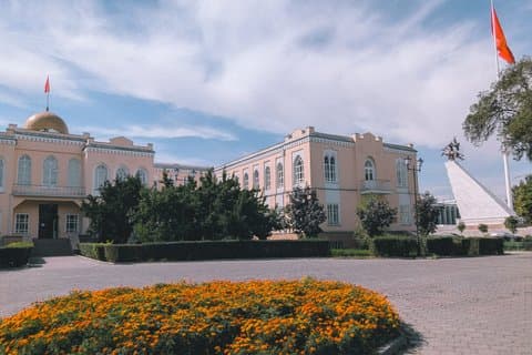 Cidade de Bishkek Bloody Secrets