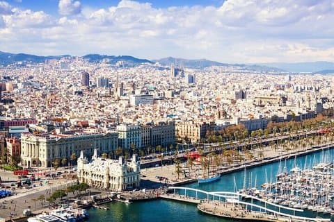 Maritime Barcelona Walking Private Tour with Boat Ride