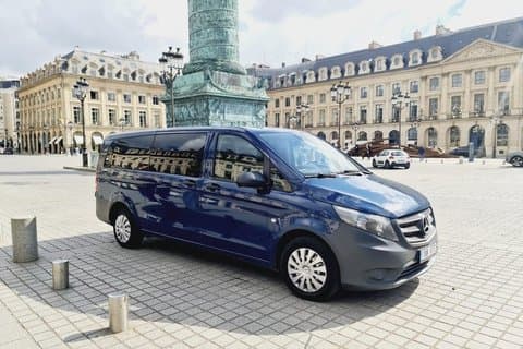 Transfer privato Aeroporto CDG Orly a Parigi in Minivan 7pax