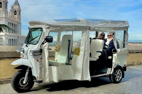 Das Beste von Madrid in kürzester Zeit: Öko-Tuk-Tuk-Tour