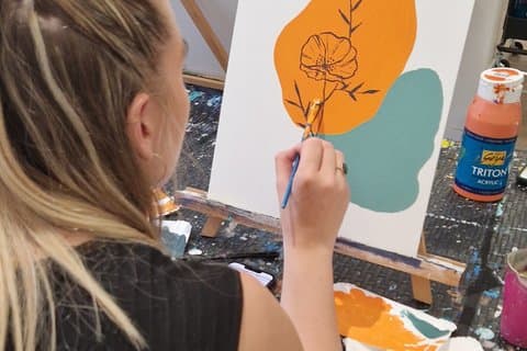 Fiesta creativa de pintura y vino en Múnich