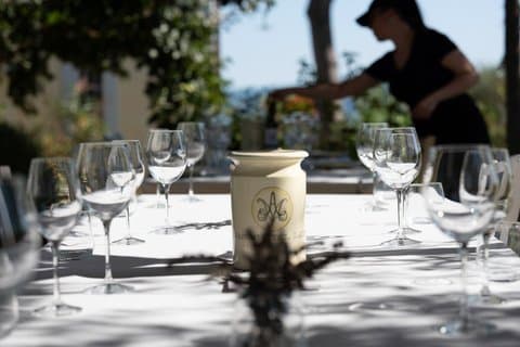 Visite de cave et dégustation de vin dans une cave familiale