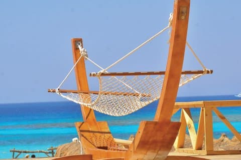 Hurghada Premium Hula Hula Island Cruise med frokost og transfer