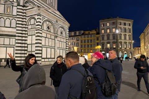Florence Ghost & Crime Tour : Assassini leggendari con degustazioni e vino