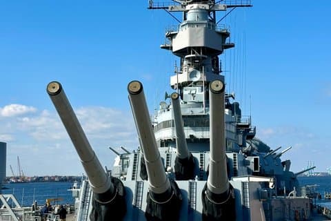 Nauticus and Battleship Wisconsin Private Tour from Williamsburg