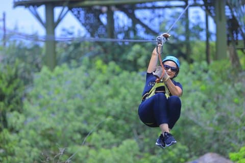 Jungle Adventure fra Cancun: ziplines, cenote, snacks og sjov!