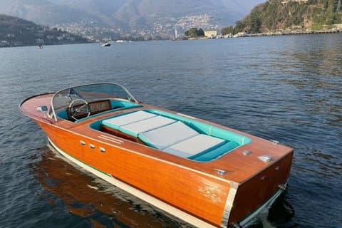 Excursion privée en bateau sur le lac de Côme