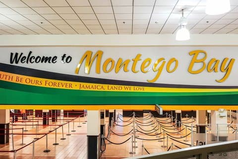 Transfer van Montego Bay Airport naar Riu Hotels (ophalen en afzetten)