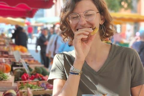 Toulon Culinary and History Walking Food Tour - english speakers