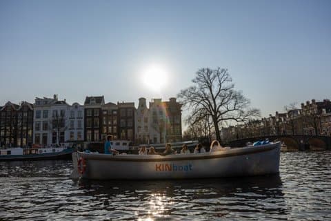Amsterdam : Sunset kveld cruise med lokal guide