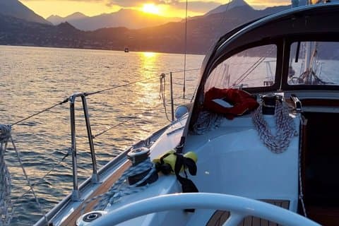 Comosø Privat 2 timers sejltur med aperitif og Villa Melzi