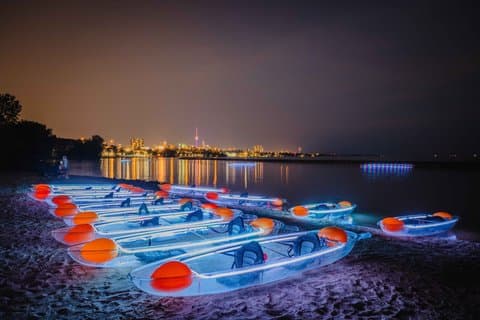Glow in the Dark Kayaking Experience em Toronto