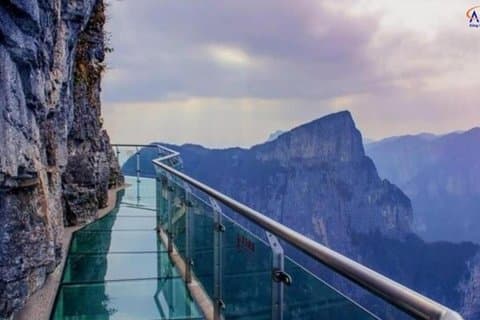 Sapa Glass Bridge, Silver Waterfall & O Quy Ho Pass Half-Day Tour