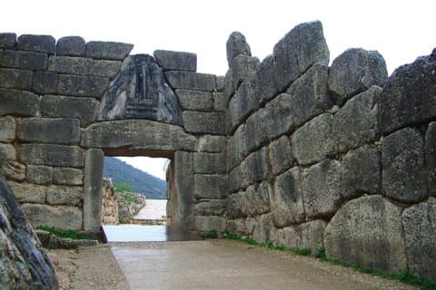 ミケーネと古代コリントス＆地峡運河プライベートツアー