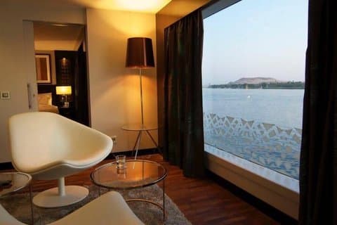 Crociera privata di 4 giorni sul Nilo da Assuan a Luxor include AbuSimble